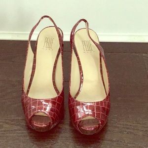 Sexy cherry color platform shoes!